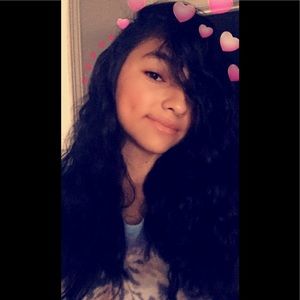 Meet your Posher, Ambee